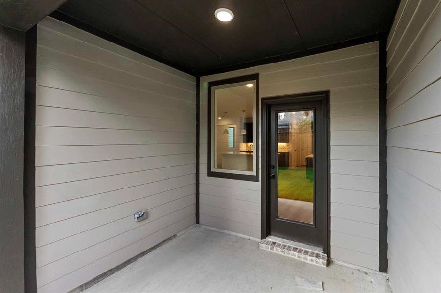 Image 27 of a home in Sereno Oaks at Buckner Terrace. Image 27 of a home in Sereno Oaks at Buckner Terrace.