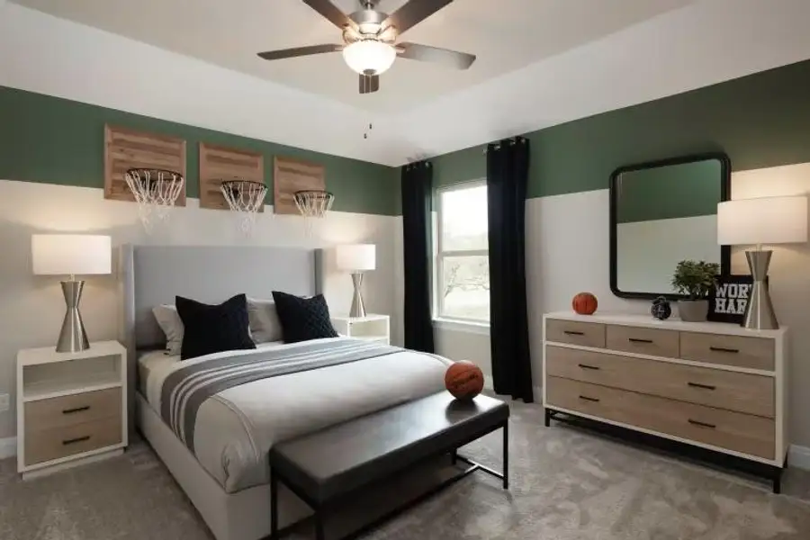 Photo of Pulte model home with same floor plan, not of actual home listed. Photo of Pulte model home with same floor plan, not of actual home listed.