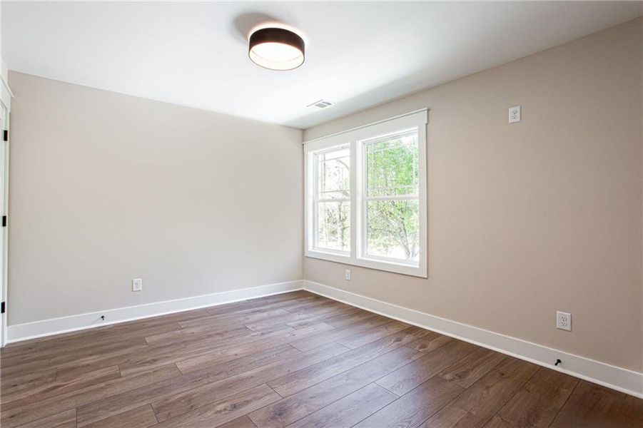 Spacious, unfurnished interior of a new home in , Grayson (Image 20).