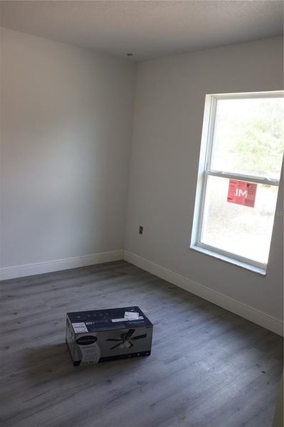 Spacious, unfurnished interior of a new home in , Ocala (Image 18).