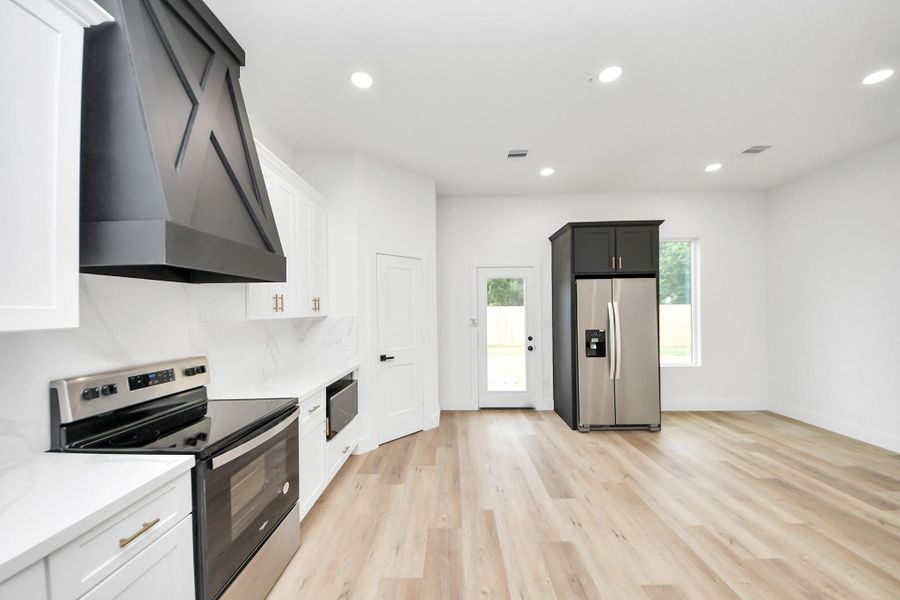 Image 25 of a home in .