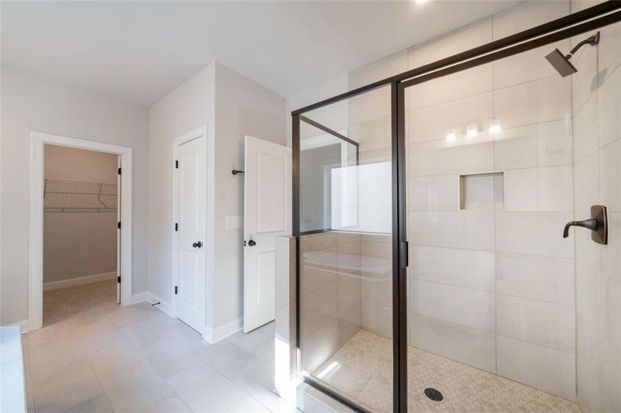 Image 33 of a home in .