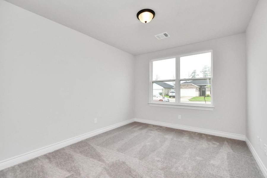 Raised 10' ceilings in living areas and primary bedroom is a must see. Raised 10' ceilings in living areas and primary bedroom is a must see.