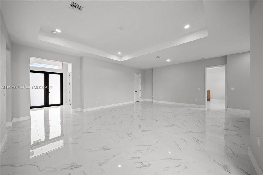 Spacious, unfurnished interior of a new home in , Labelle (Image 15). Spacious, unfurnished interior of a new home in , Labelle (Image 15).
