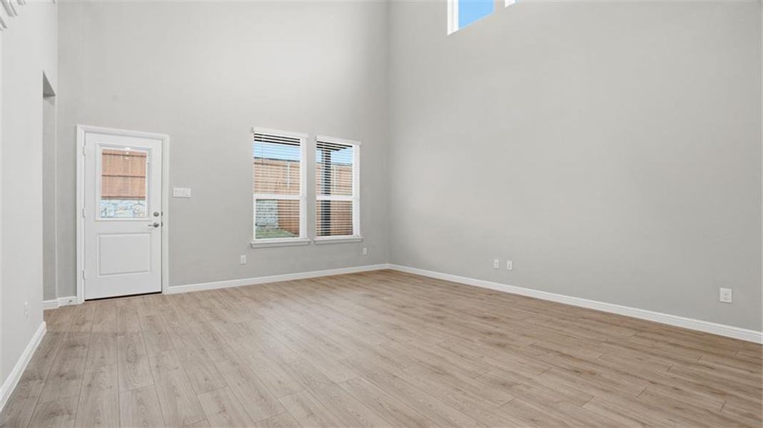Spacious, unfurnished interior of a new home in Eden Ranch, Arlington (Image 14). Spacious, unfurnished interior of a new home in Eden Ranch, Arlington (Image 14).