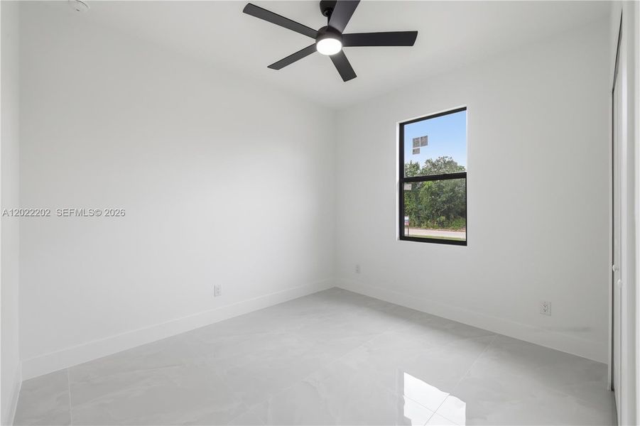 Spacious, unfurnished interior of a new home in , Lehigh Acres (Image 23).