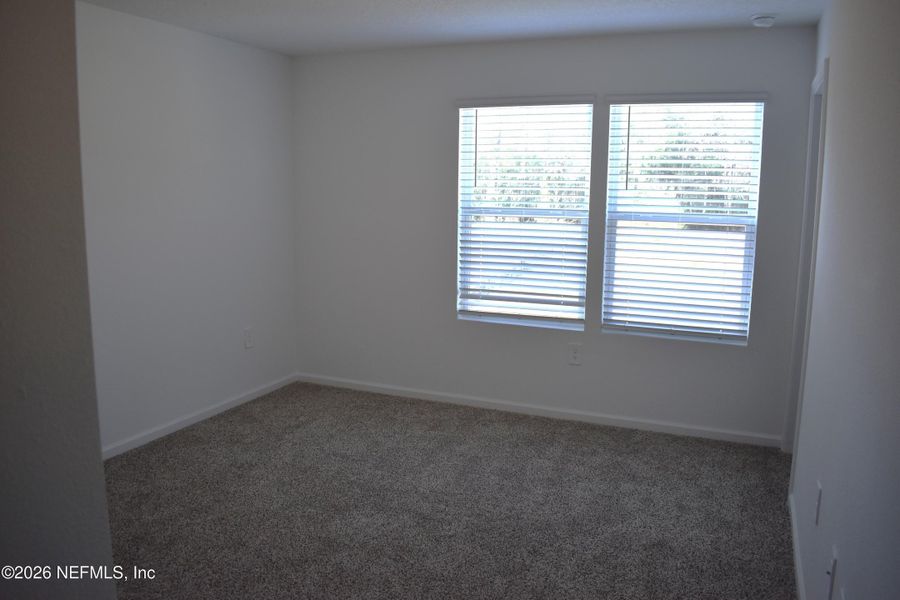 Spacious, unfurnished interior of a new home in Irongate Villas, Jacksonville (Image 23).