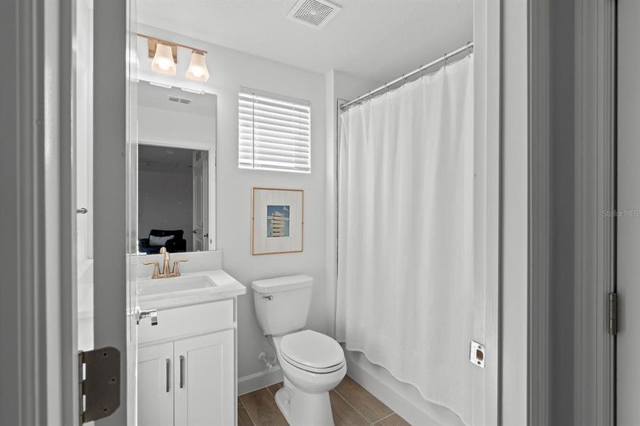 Furnished interior view inside a new home in Angeline Active Adult: Active Adult Manors, Land O' Lakes (Image 9). Furnished interior view inside a new home in Angeline Active Adult: Active Adult Manors, Land O' Lakes (Image 9).