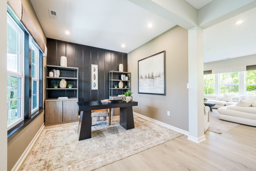 Representative furnished interior of a home built from the Wesley by Fischer Homes in Sage Woods, Dallas (Image 8).