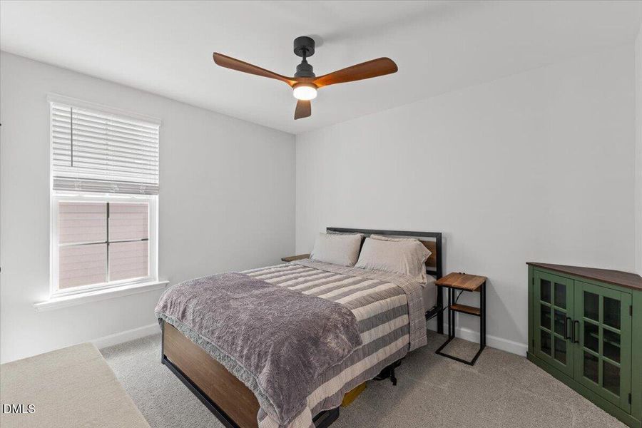 31-33 Pear Blossom Pkwy