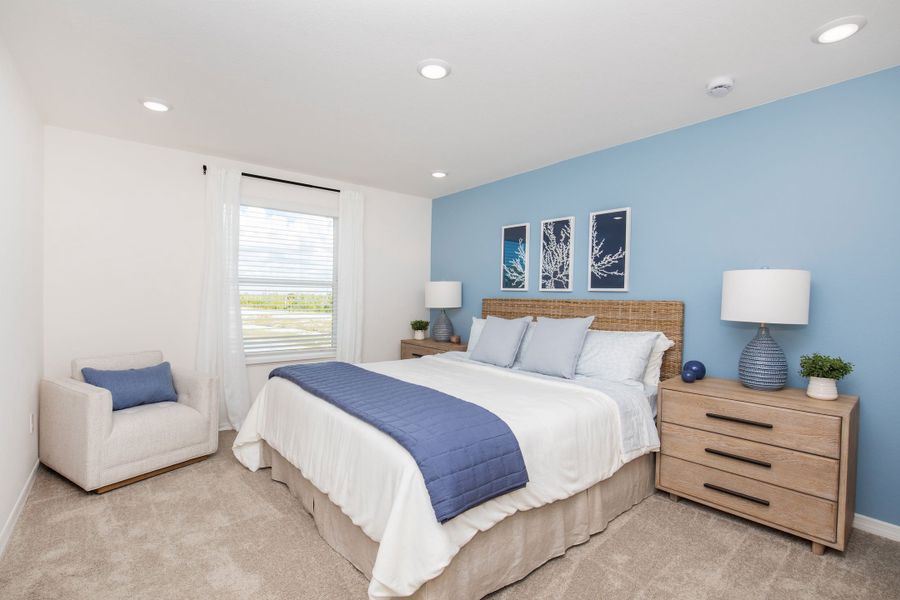 Furnished interior view inside a new home in Orchid Cove, Bokeelia (Image 28).