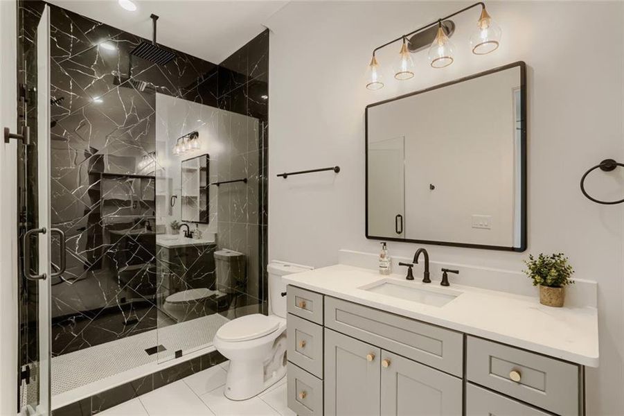 Furnished interior view inside a new home in , Grayson (Image 8).