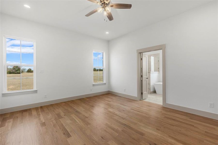 Spacious, unfurnished interior of a new home in , Lone Oak (Image 21).