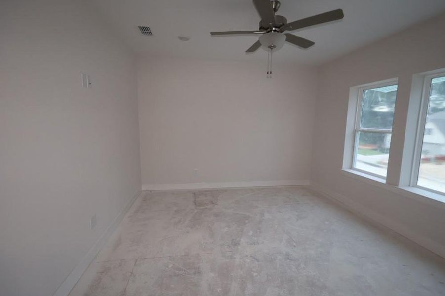 Spacious, unfurnished interior of a new home in ARTAVIA 45' Homesites, Conroe (Image 21). Spacious, unfurnished interior of a new home in ARTAVIA 45' Homesites, Conroe (Image 21).