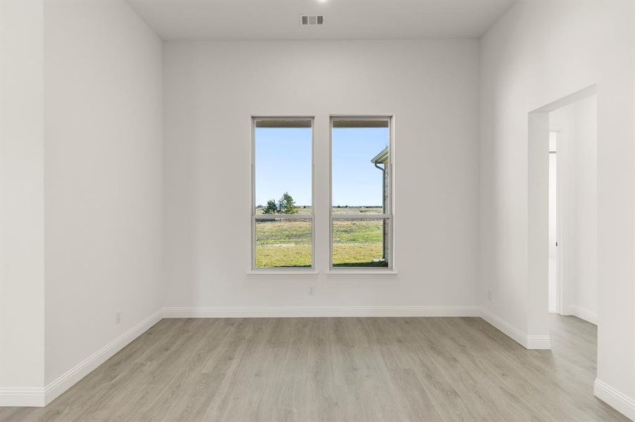 09. 508 Birthright - Dining