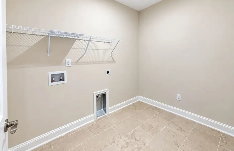 Spacious, unfurnished interior of a new home in Southport Meadows, Southport (Image 14).