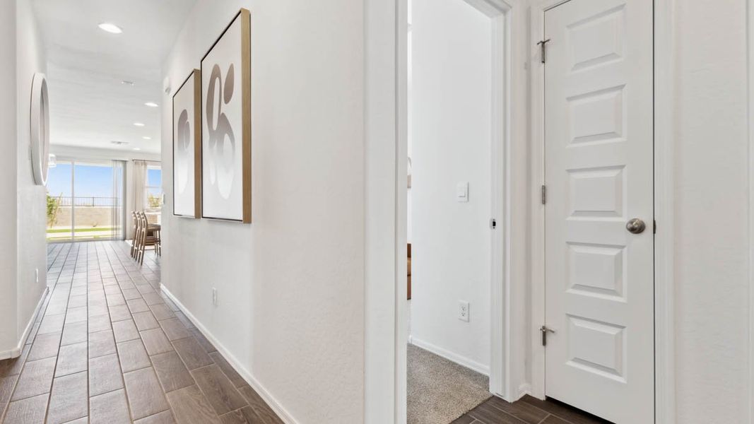 Spacious, unfurnished interior of a new home in Moonlight, Maricopa (Image 19).