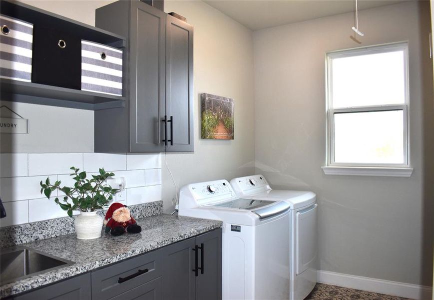 Furnished interior view inside a new home in , Grandview (Image 28). Furnished interior view inside a new home in , Grandview (Image 28).