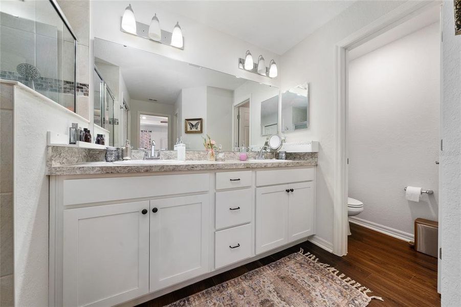 Furnished interior view inside a new home in , Davenport (Image 24).