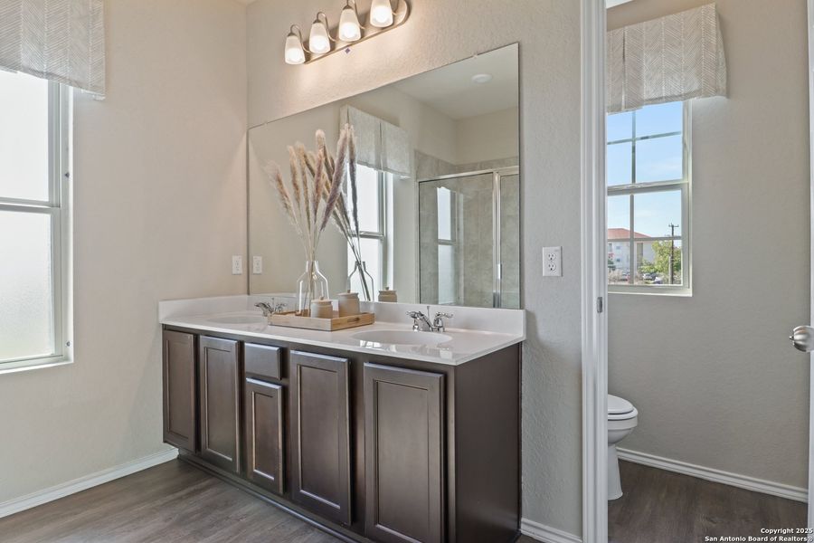 Furnished interior view inside a new home in Blue Ridge Ranch, San Antonio (Image 27).