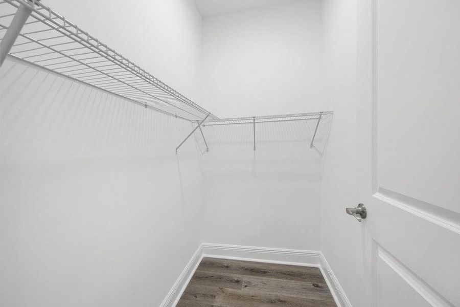 Spacious, unfurnished interior of a new home in , Acworth (Image 29).