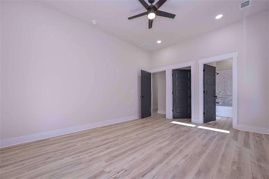 Spacious, unfurnished interior of a new home in , Buchanan (Image 9).