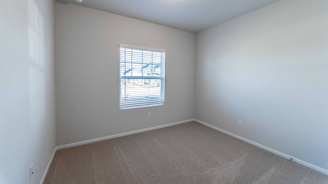 Spacious, unfurnished interior of a new home in Paramount, Kyle (Image 12).