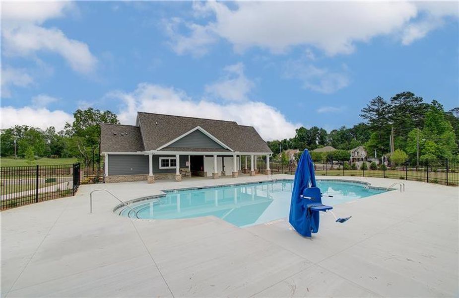 Community amenities in Cooper Park, McDonough (Image 33).