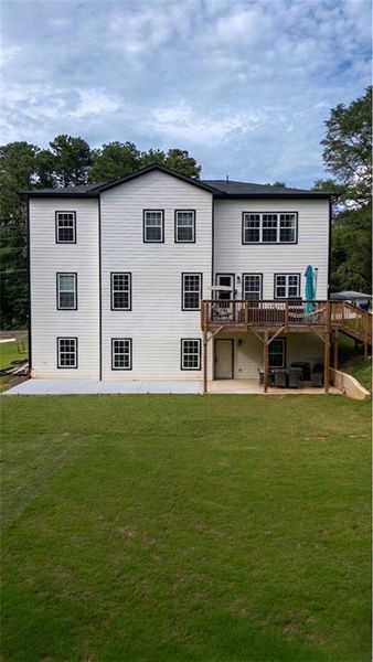 Exterior details and patio area of a home in , Snellville (Image 25).