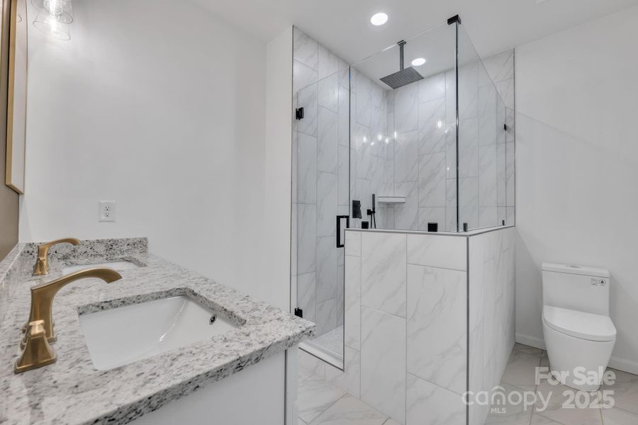 Furnished interior view inside a new home in , Shelby (Image 6).