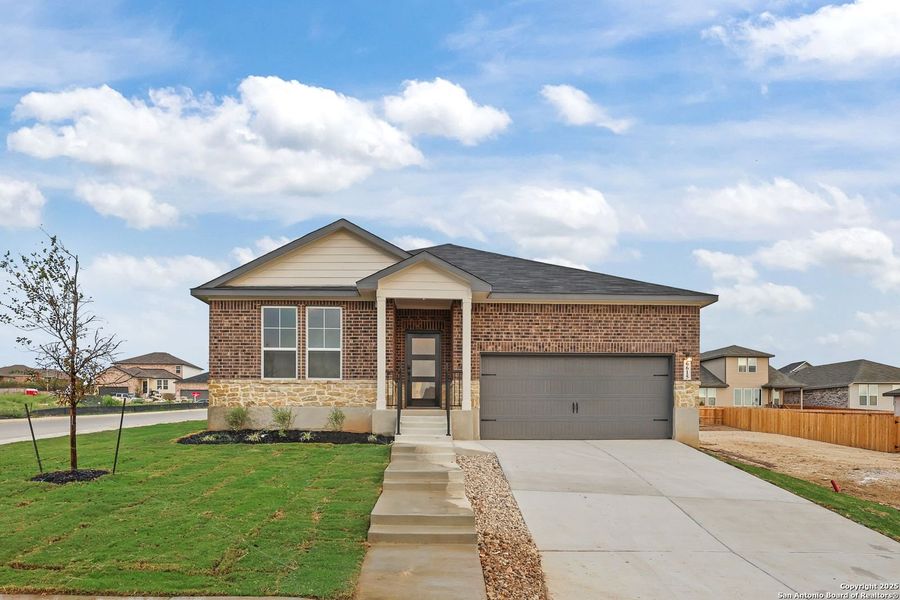 Image 31 of a home in Comanche Ridge. Image 31 of a home in Comanche Ridge.