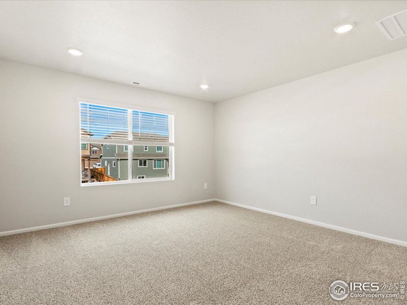 Upstairs Loft - Second living room? Work/Study space? What do you want it to be?