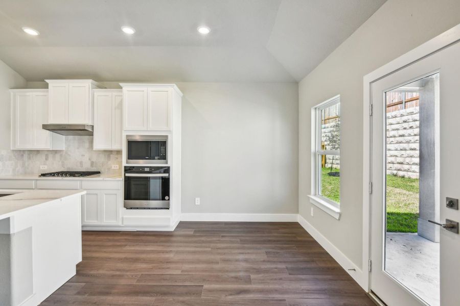 Photo is not of the actual home but is an inspirational photo of builder’s model home and may depict options, furnishings, and/or decorator features that are not included. Photo is not of the actual home but is an inspirational photo of builder’s model home and may depict options, furnishings, and/or decorator features that are not included.