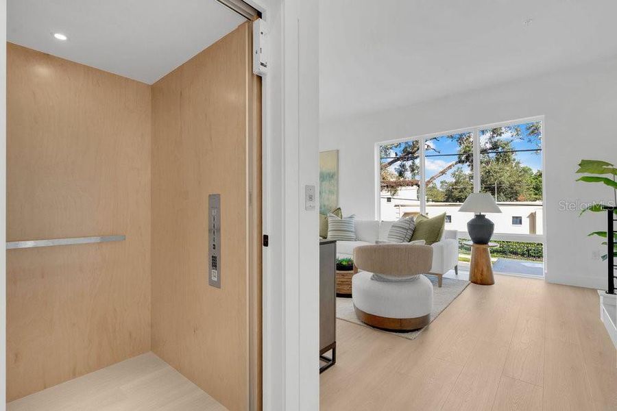 Furnished interior view inside a new home in , Orlando (Image 17).