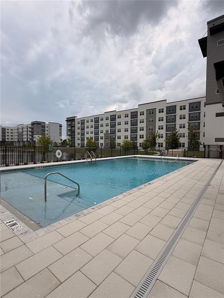 Condo located in Orlando, FL showcasing its design and architecture (Image 1). Condo located in Orlando, FL showcasing its design and architecture (Image 1).