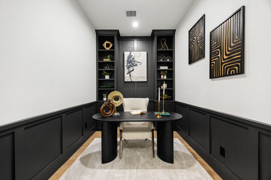 Furnished interior view inside a new home in , Tomball (Image 35).