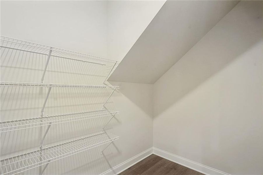 Spacious, unfurnished interior of a new home in River Pointe, Monroe (Image 27).