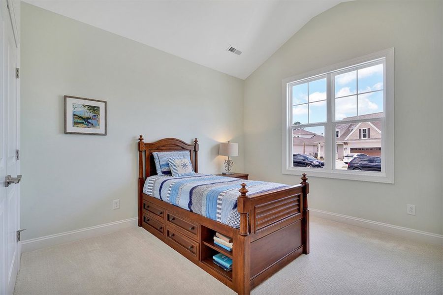 Amelia Bay, Guest Bedroom