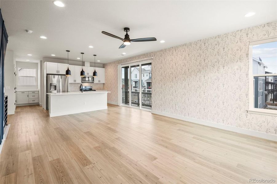 Spacious, unfurnished interior of a new home in , Broomfield (Image 16).