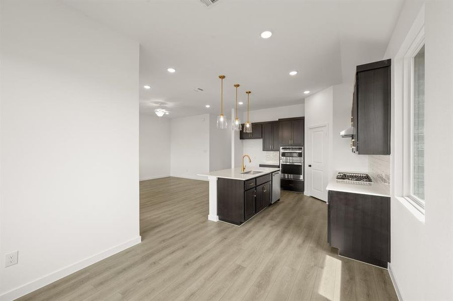680 Tyronza- Dining-2