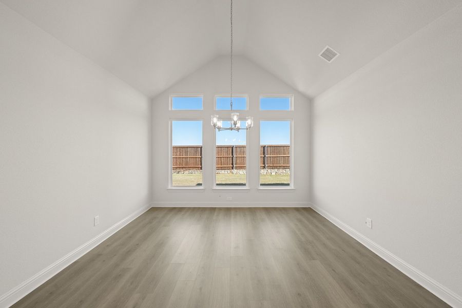 Spacious, unfurnished interior of a new home in BridgeWater - Phase 1, Midlothian (Image 21).
