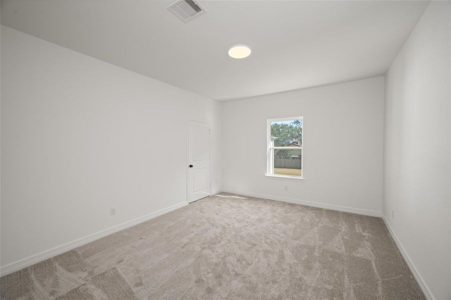 Spacious, unfurnished interior of a new home in , Missouri City (Image 23).
