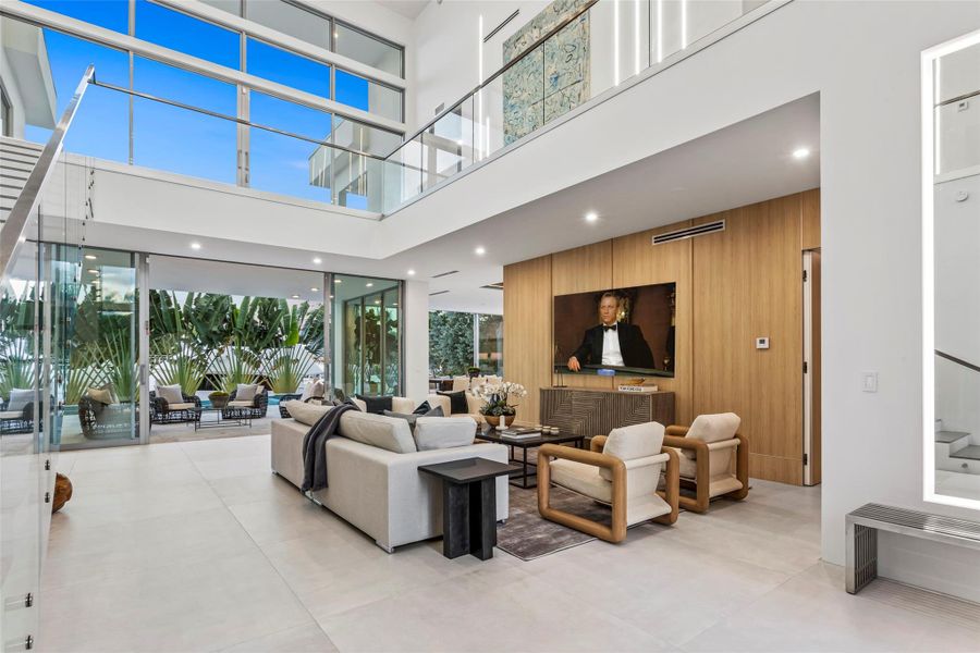 Furnished interior view inside a new home in , Fort Lauderdale (Image 27).