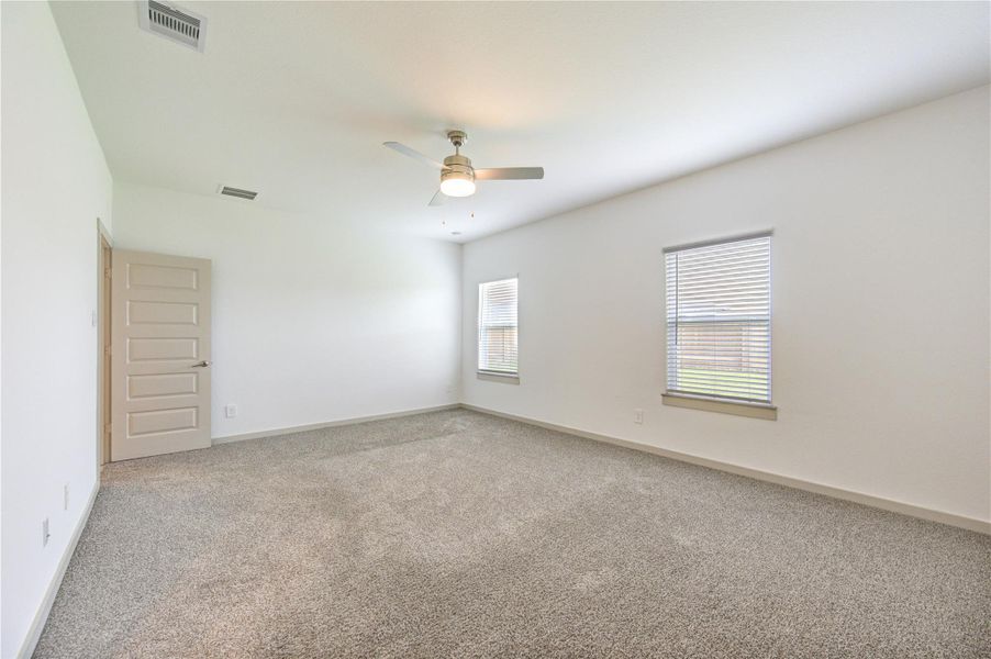 Spacious, unfurnished interior of a new home in , Katy (Image 22). Spacious, unfurnished interior of a new home in , Katy (Image 22).