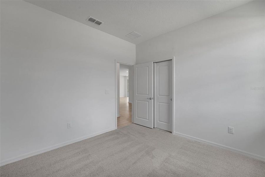 Spacious, unfurnished interior of a new home in Tuscan Hills, Dade City (Image 42).