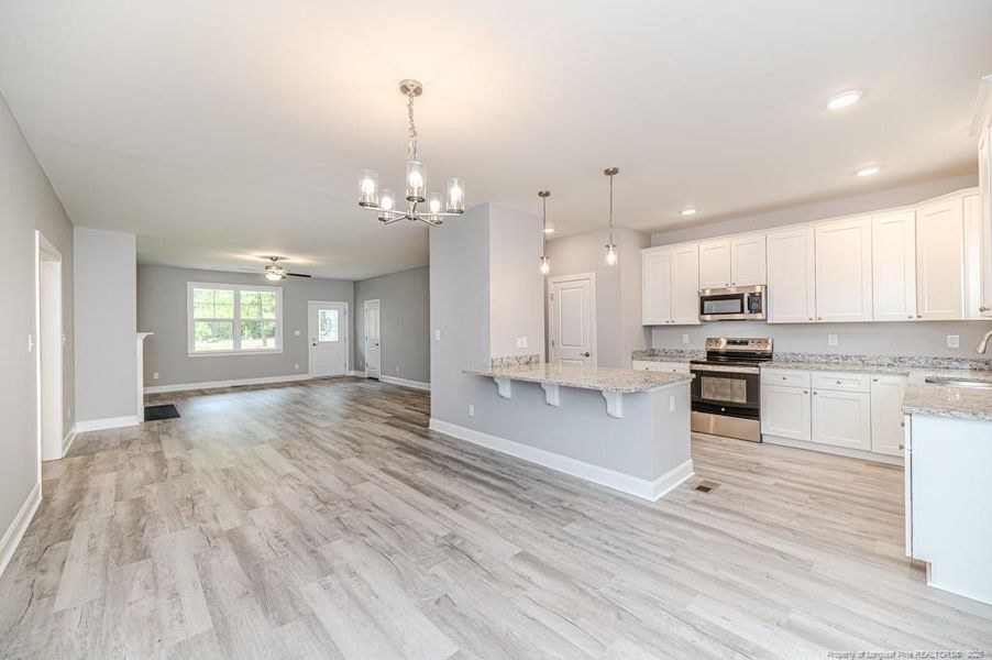Dining/Kitchen