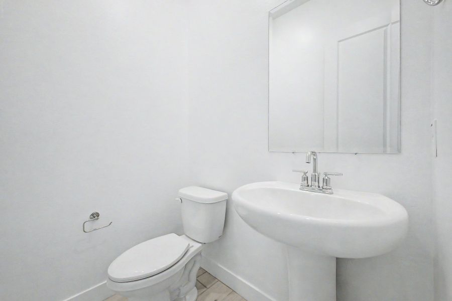 Furnished interior view inside a new home in Frontera, Surprise (Image 5).