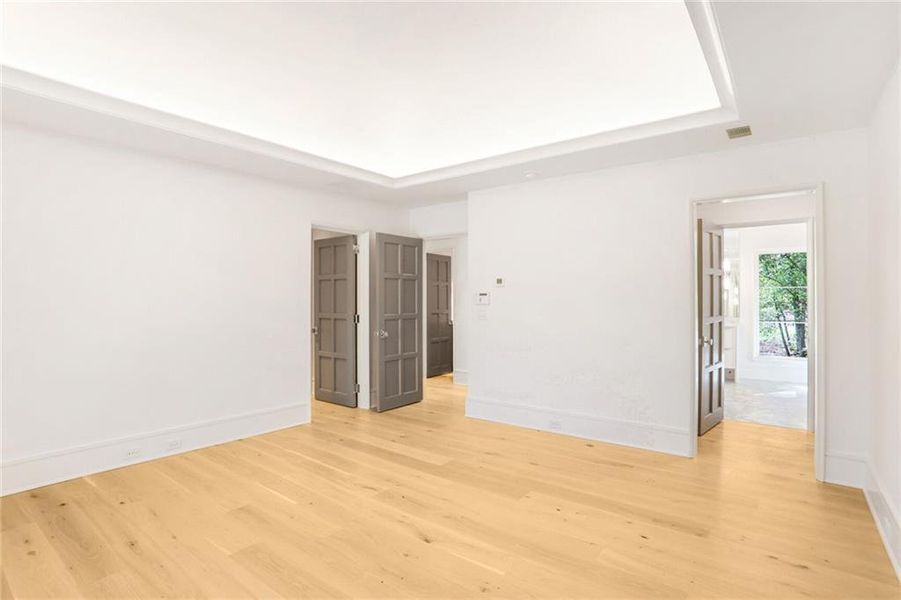 Spacious, unfurnished interior of a new home in , Atlanta (Image 31).