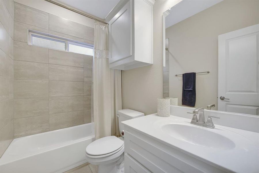 Furnished interior view inside a new home in , Mesquite (Image 9). Furnished interior view inside a new home in , Mesquite (Image 9).