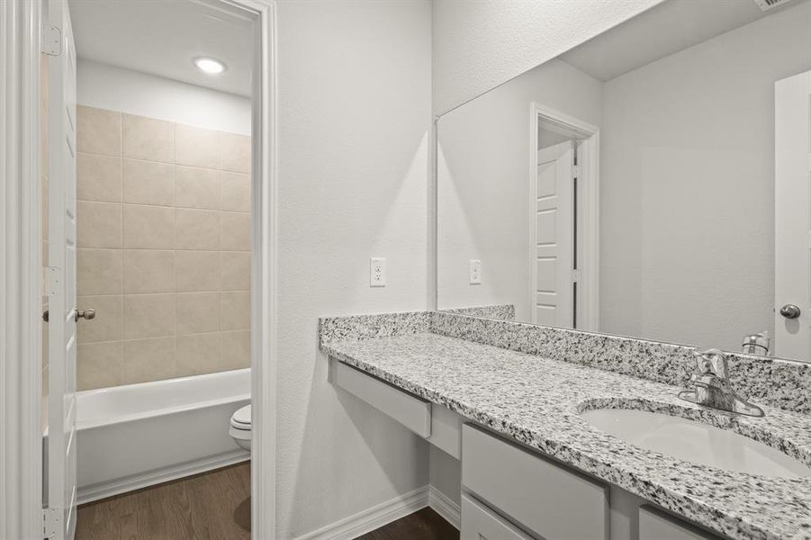 Furnished interior view inside a new home in Deer Creek, Crowley (Image 30).